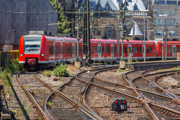 Viajero tren Alemania rojo estación colonia Foto stock © vichie81