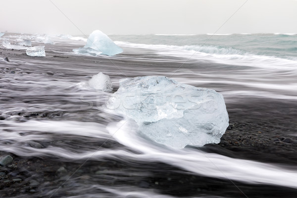 Aisberg diamant plajă Islanda ghetar apus Imagine de stoc © vichie81
