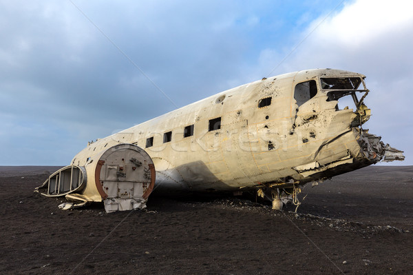 Flugzeug zerstören aufgegeben militärischen Strand südlich Stock foto © vichie81