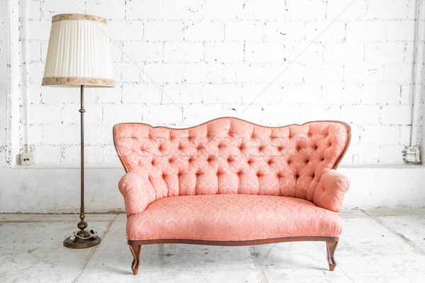 Stock fotó: Rózsaszín · kanapé · lámpa · klasszikus · stílus · kanapé