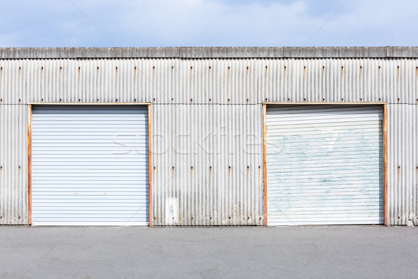 [[stock_photo]]: Entrepôt · porte · stockage · unité · obturateur · usine