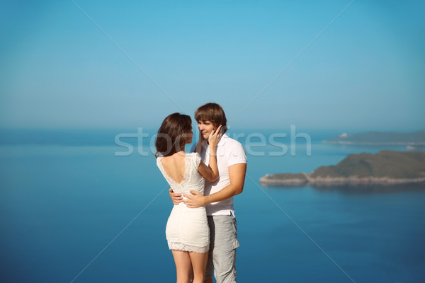 Namiętny para miłości morza Błękitne niebo przyjemność Zdjęcia stock © Victoria_Andreas