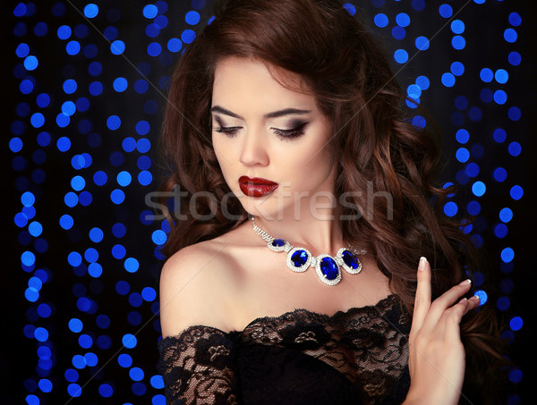 Makeup. Portrait of elegant brunette woman with make-up, healthy Stock photo © Victoria_Andreas
