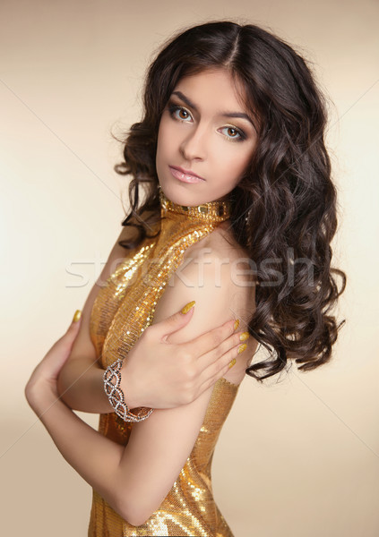 Gyönyörű fiatal nő hosszú göndör haj szépség smink Stock fotó © Victoria_Andreas
