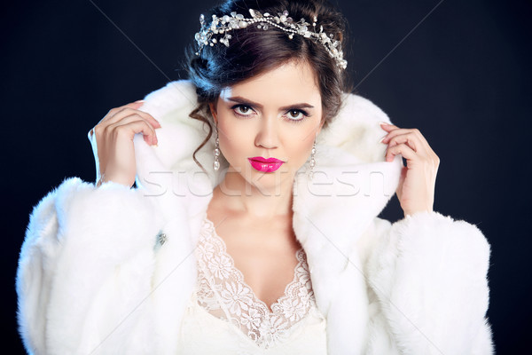 Stock photo: Winter beauty Elegant woman in white fur coat. Fashion model por