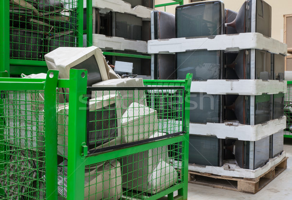 Alten Haufen teilweise Technologie Recycling Maschinen Stock foto © vilevi