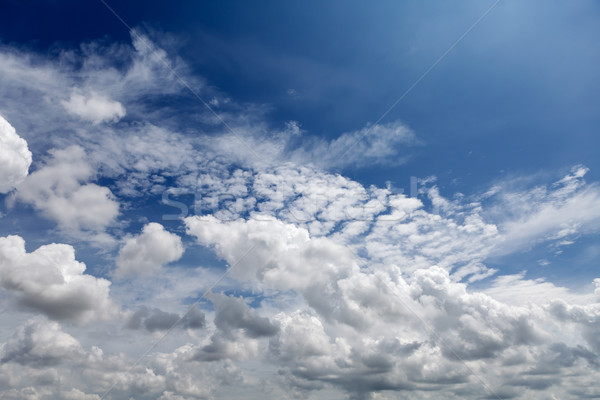 облачный Blue Sky небе облака пейзаж синий Сток-фото © vinodpillai