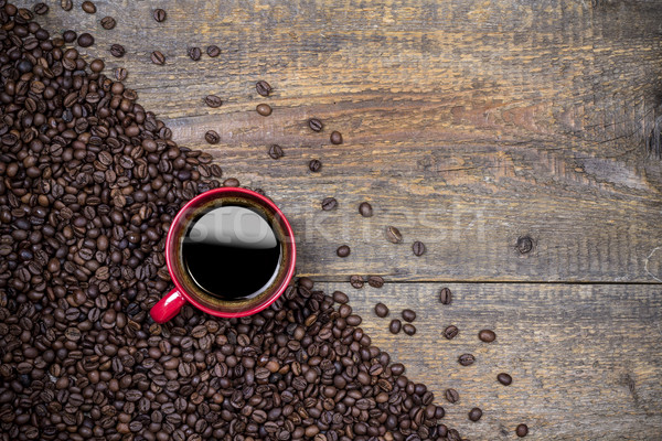 Chicchi di caffè rosso tazza di caffè legno legno caffè Foto d'archivio © viperfzk