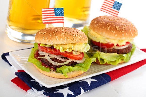 Bier twee smakelijk weinig amerikaanse Stockfoto © Vitalina_Rybakova