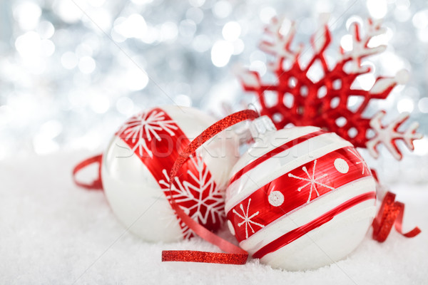 Christmas ornament geschilderd sneeuwvlokken lint Stockfoto © Vitalina_Rybakova