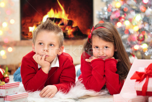 Wachten kinderen bont kerstboom Stockfoto © Vitalina_Rybakova