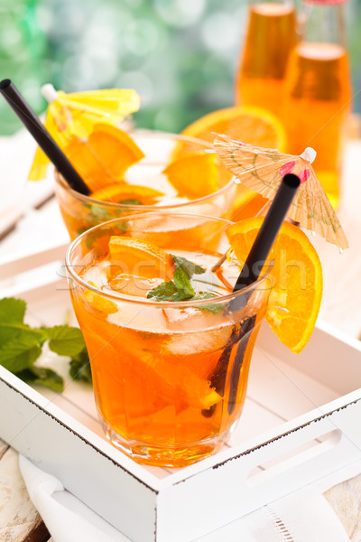 [[stock_photo]]: Limonade · oranges · menthe · table · en · bois · eau