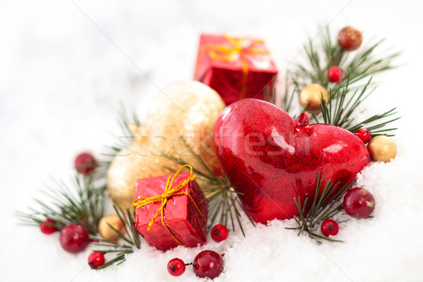 Christmas decoratie harten geschenk bessen liefde Stockfoto © Vitalina_Rybakova