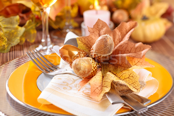 Danksagung Abendessen Dekoration Herbst Stelle Blätter Stock foto © Vitalina_Rybakova