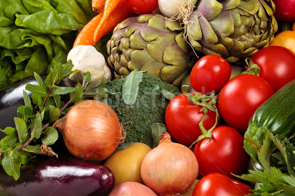 Verse groenten achtergrond gemengd vers organisch groenten Stockfoto © Vitalina_Rybakova