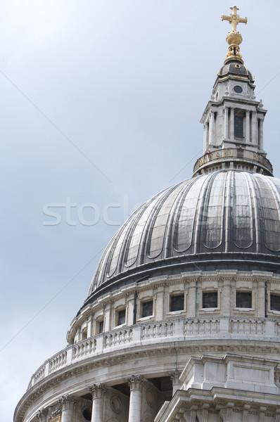 [[stock_photo]]: église · Londres · Royaume-Uni · ciel · bâtiment · or