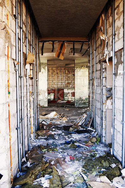 Foto stock: Destruído · quarto · interior · espaço · cidade · parede
