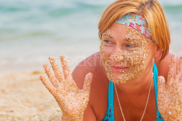 Donna donna matura spiaggia di sabbia sole mare estate Foto d'archivio © vrvalerian