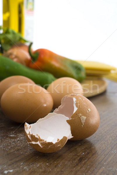 Gıda malzemeler yumurta sebze tablo yumurta Stok fotoğraf © vtupinamba