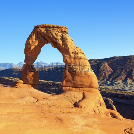 view of famous Delicate Arch Stock photo © vwalakte