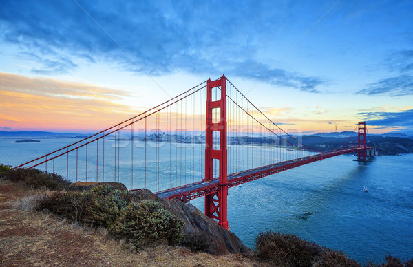 [[stock_photo]]: Célèbre · Golden · Gate · Bridge · San · Francisco · coucher · du · soleil · USA · ciel