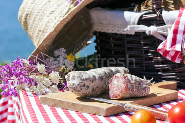 Piquenique francês alpes salame primavera natureza Foto stock © vwalakte