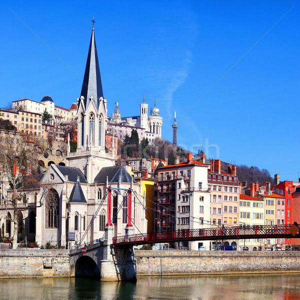 Lyon paisaje urbano río puente peatonal colorido casas Foto stock © vwalakte