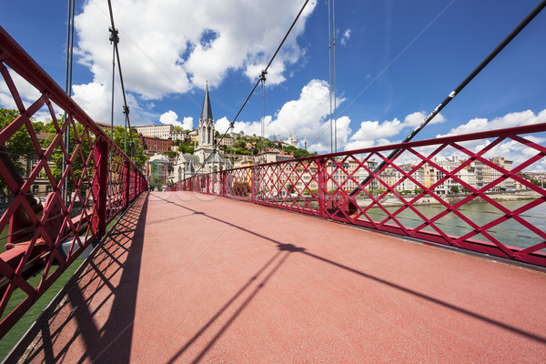 Vista Lyon ciudad rojo puente peatonal cielo Foto stock © vwalakte