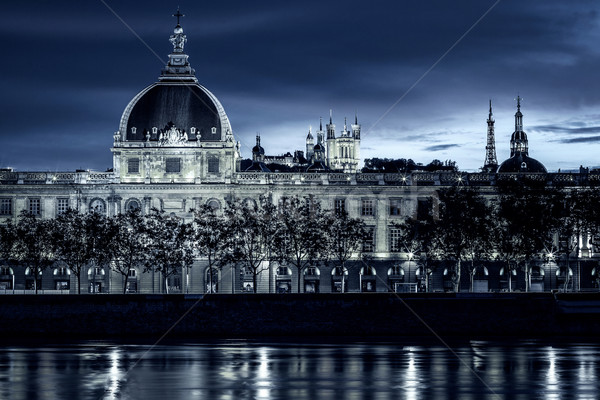 Ver Lyon noite especial céu edifício Foto stock © vwalakte
