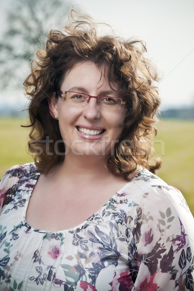 Lachen Brünette Frau Natur Mädchen Lächeln Stock foto © w20er