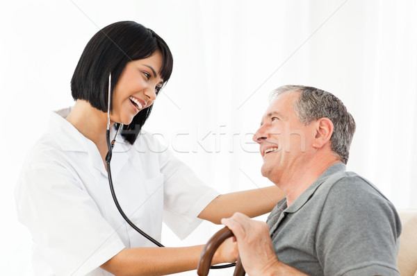 Kıdemli gülme hemşire ev kadın doktor Stok fotoğraf © wavebreak_media