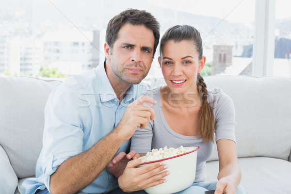 Couple regarder film canapé bol popcorn [[stock_photo]] © wavebreak_media