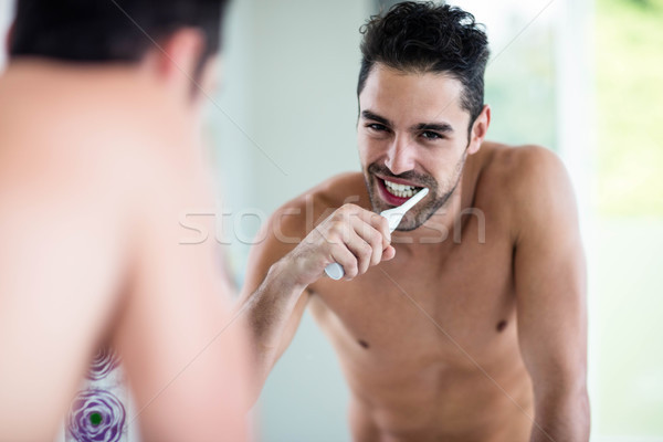 Portre yakışıklı adam banyo ev adam Stok fotoğraf © wavebreak_media