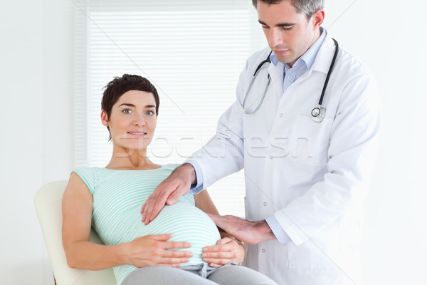 Сток-фото: мужской · доктор · беременна · комнату · здоровья · больницу