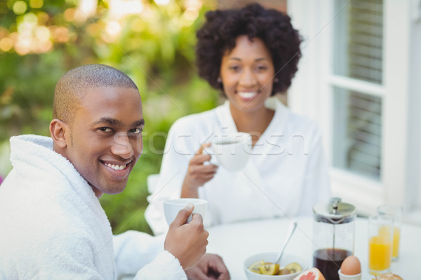 Stockfoto: Gelukkig · paar · ontbijt · tuin · vrouw · home