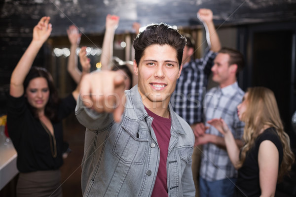 Stijlvol man glimlachend dansen bar club Stockfoto © wavebreak_media