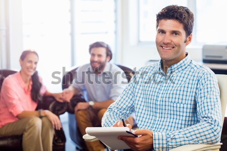 Lächelnd Geschäftsleute arbeiten Büro Kaffee Stock foto © wavebreak_media