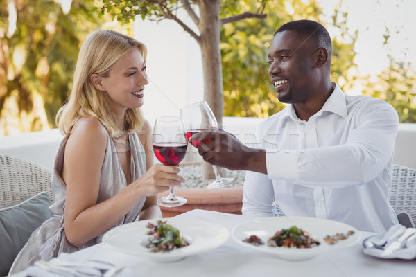 Stockfoto: Romantische · paar · wijnglazen · restaurant · vrouw