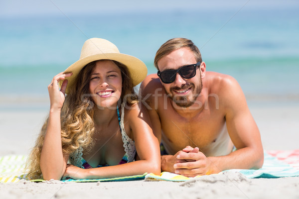 Heureux couple plage femme amour [[stock_photo]] © wavebreak_media