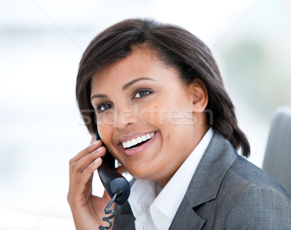Porträt business woman sprechen Telefon Büro Telefon Stock foto © wavebreak_media