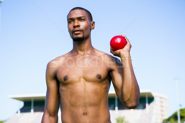 Homme athlète coup balle déterminé [[stock_photo]] © wavebreak_media