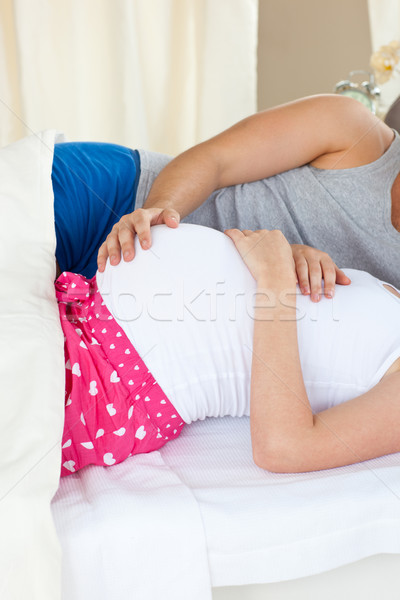 кавказский беременная женщина кровать муж Сток-фото © wavebreak_media