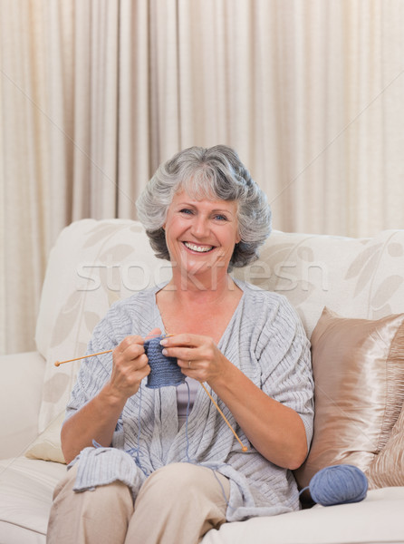 Stockfoto: Gepensioneerd · vrouw · home · huis · gelukkig