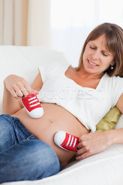 Foto stock: Grávida · feminino · jogar · vermelho