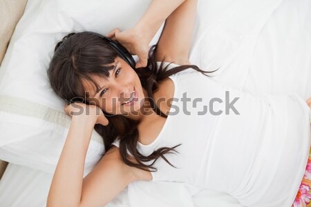 Foto stock: Morena · mulher · brasão · quarto · mãos