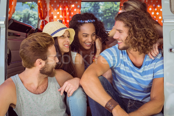 Hipszter barátok lakókocsi furgon autó férfi Stock fotó © wavebreak_media