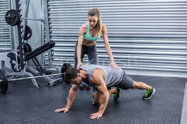 [[stock_photo]]: Musculaire · homme · planche · poste · Homme · coach