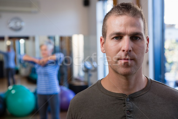 Portrait souriant femme heureux fitness hôpital [[stock_photo]] © wavebreak_media