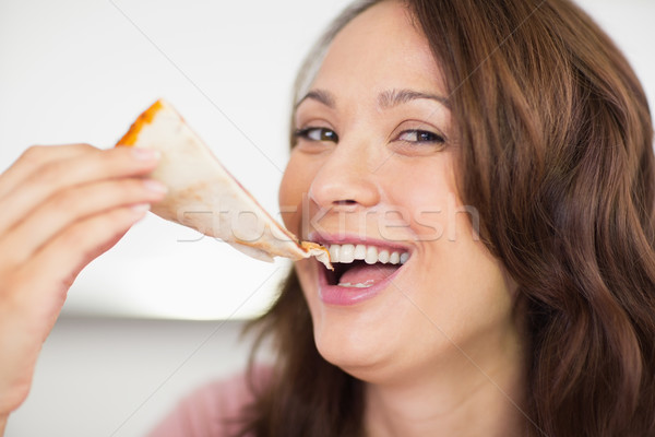 Primer plano mujer hermosa comer sándwich retrato hermosa Foto stock © wavebreak_media