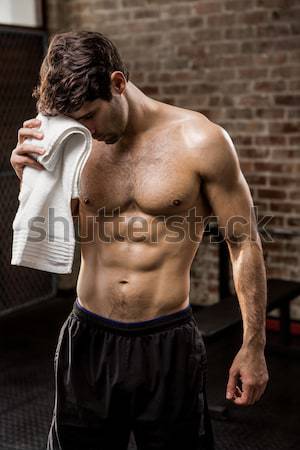 Középső rész póló nélkül izmos férfi tornaterem közelkép Stock fotó © wavebreak_media